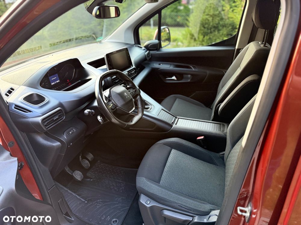 Peugeot Rifter BlueHDI 100 L2 7-Sitzer Active Pack - 24