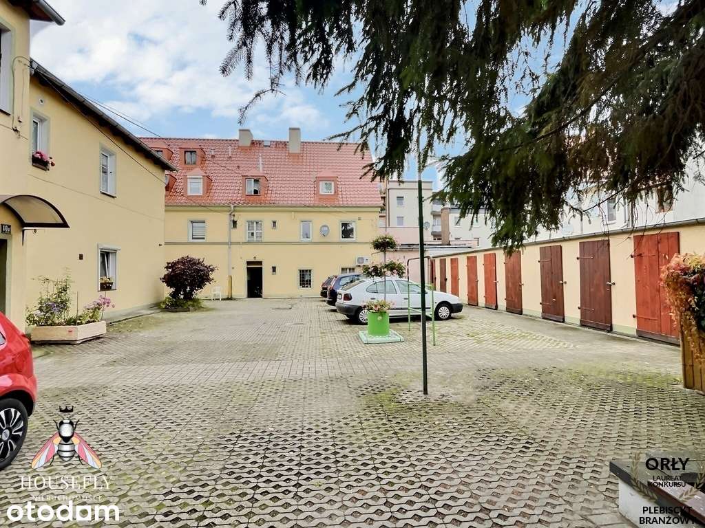Ciche mieszkanie z zamykanym parkingiem w centrum