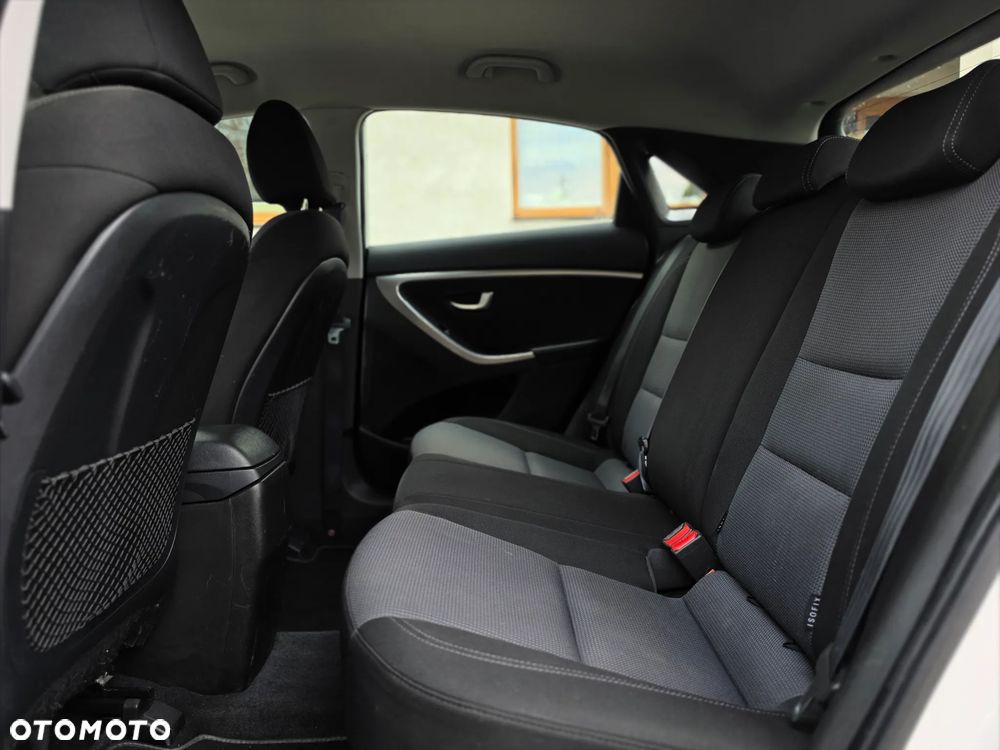 Hyundai i30 - 17