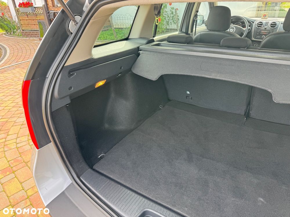 Dacia Logan - 23
