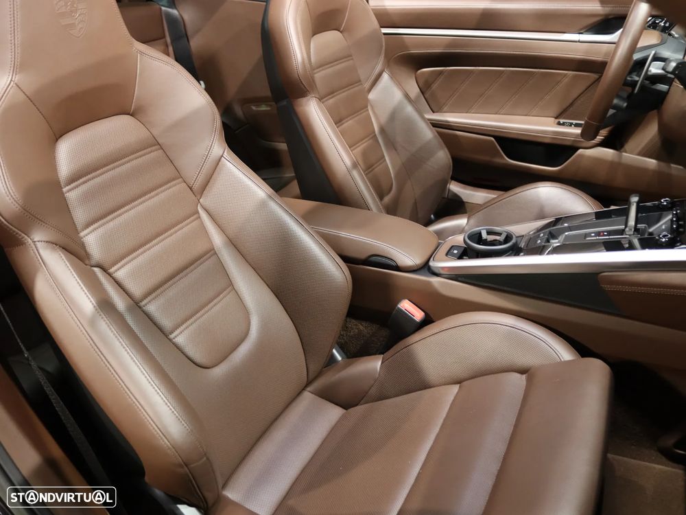 Porsche 911 (992) Targa 4S PDK - 18