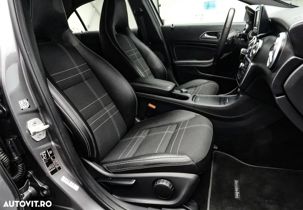 Mercedes-Benz A - 14