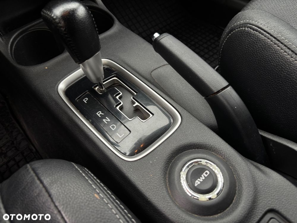 Mitsubishi Outlander 2.0 Intense CVT - 20