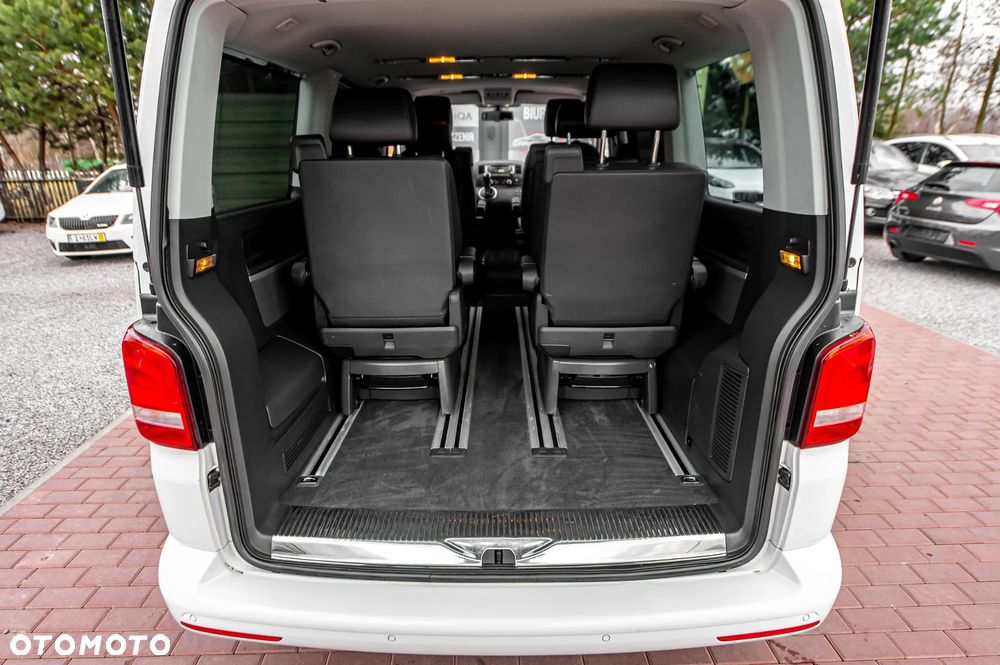 Volkswagen Multivan - 14