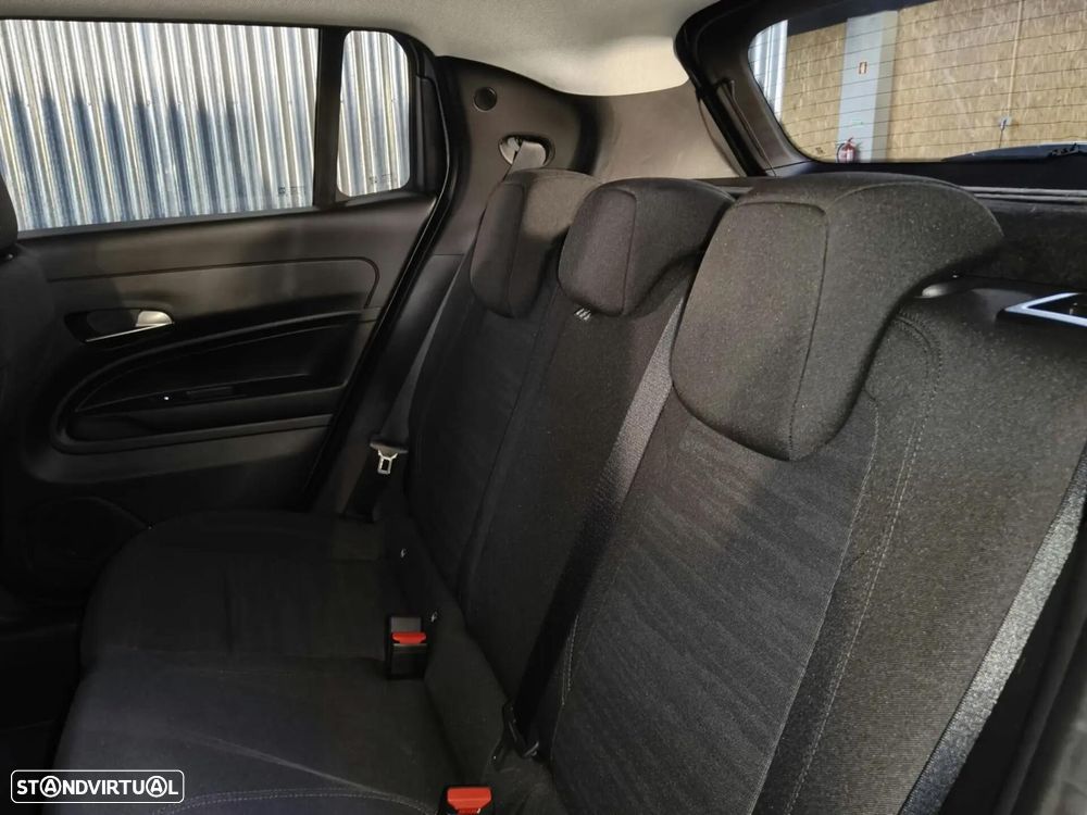 Jeep Avenger 54 kWh Longitude - 28