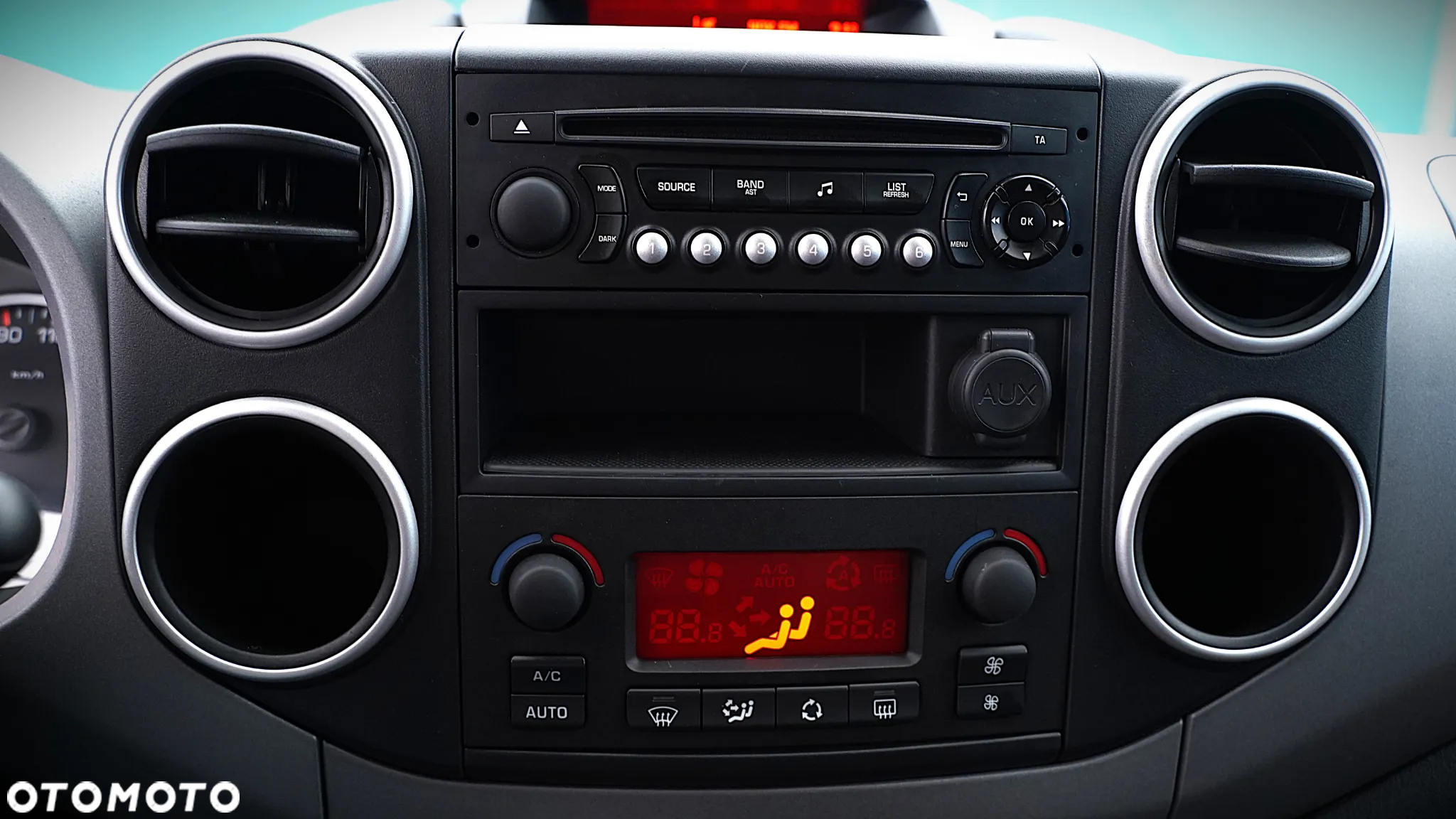 Citroën Berlingo Multispace PureTech 110 SHINE - 21