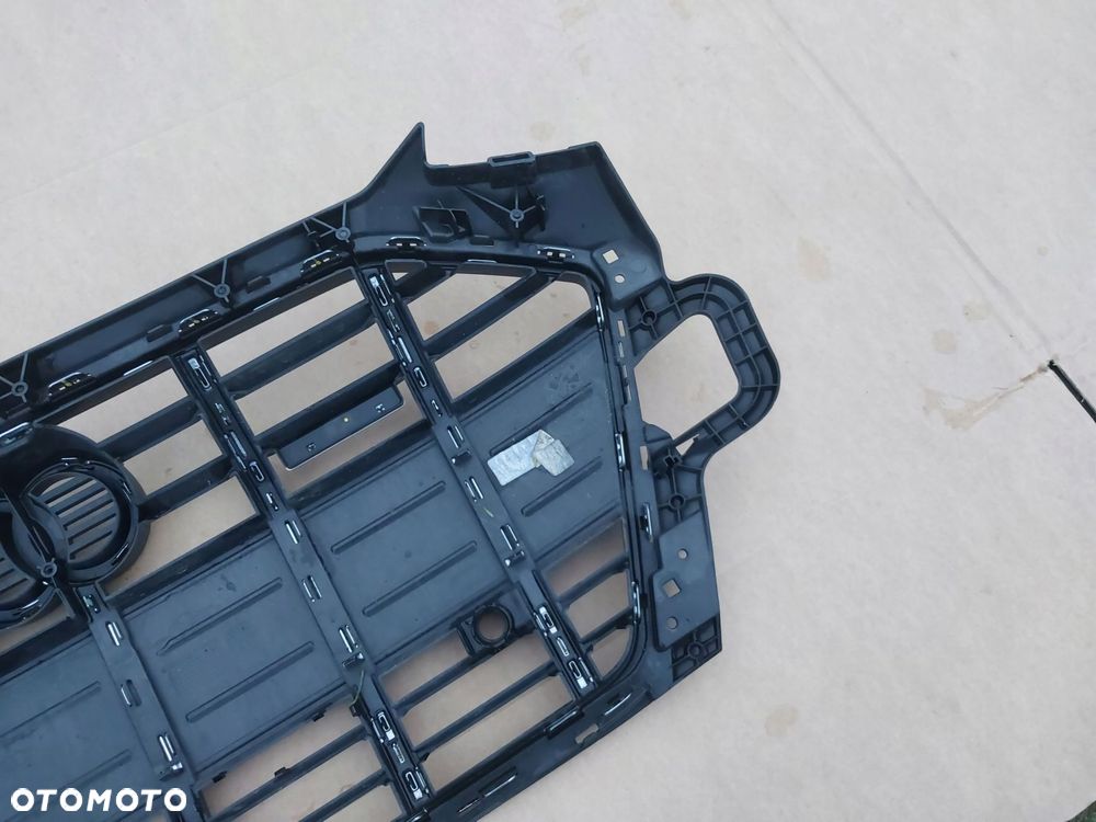 grill zderzaka audi a4 b9 allroad 8w oryginał - 5