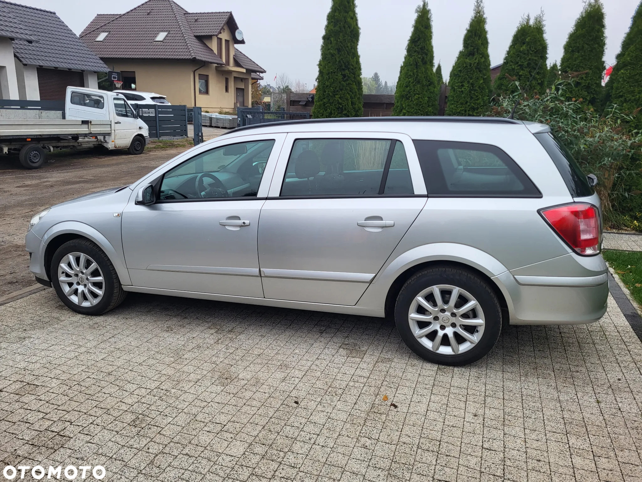 Opel Astra 1.8 Caravan Edition - 9