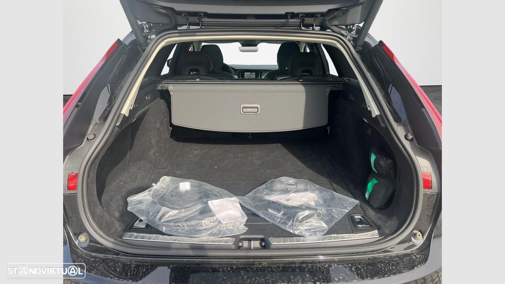 Volvo V90 2.0 T6 PHEV Plus Dark AWD - 21