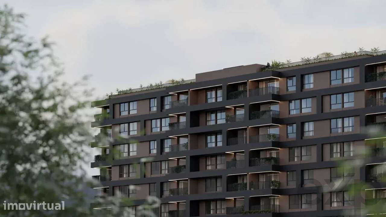 Apartamento T2 no Último Piso em São Martinho Funchal - Grande imagem: 3/43