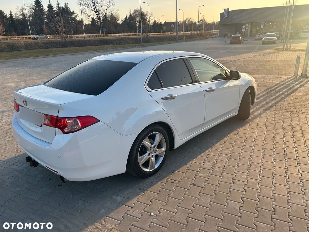 Honda Accord 2.0 Elegance - 5