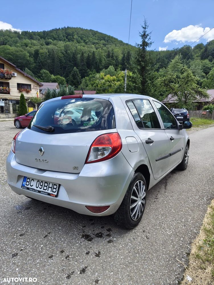 Renault Clio III 1.5 dCi Yahoo - 3