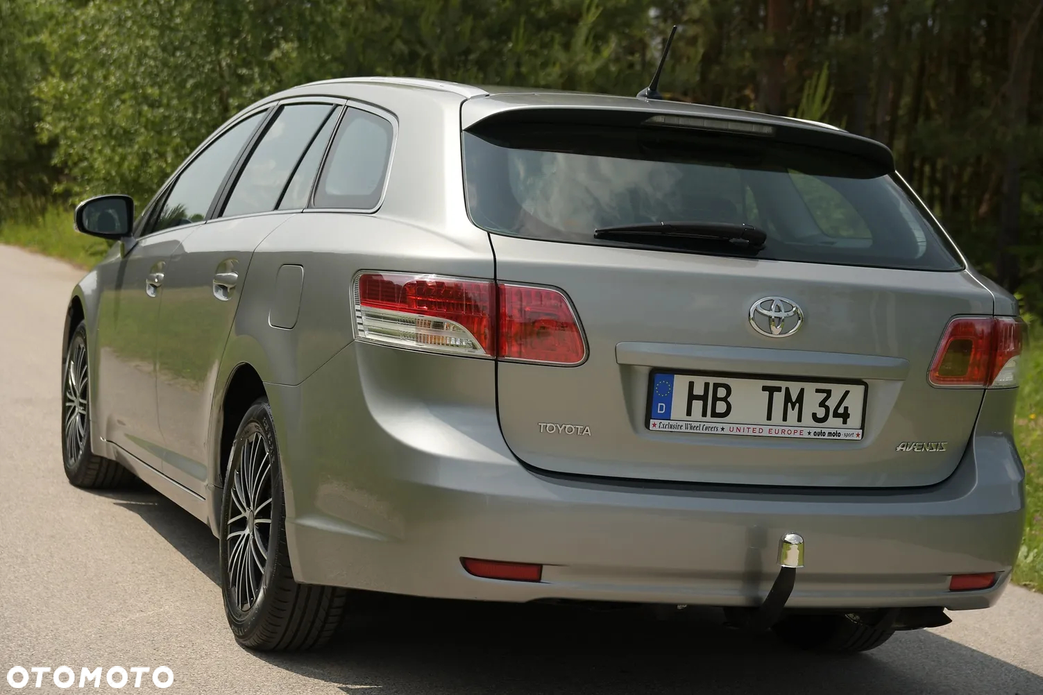 Toyota Avensis - 6