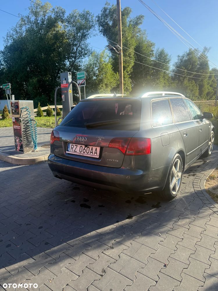 Audi A4 Avant 1.9 TDI - 4