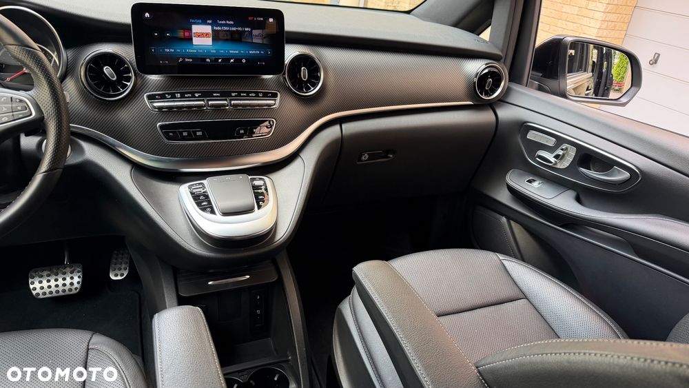 Mercedes-Benz Klasa V 300 d Avantgarde 9G-Tronic (d³ugi) - 19