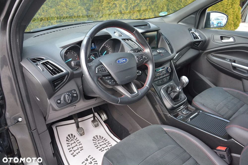 Ford Kuga 1.5 EcoBoost FWD ST-Line ASS GPF - 9