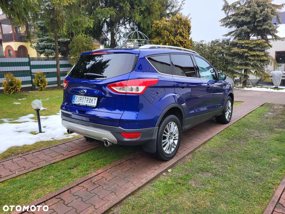 Ford Kuga 2.0 TDCi 4x4 Titanium - 4