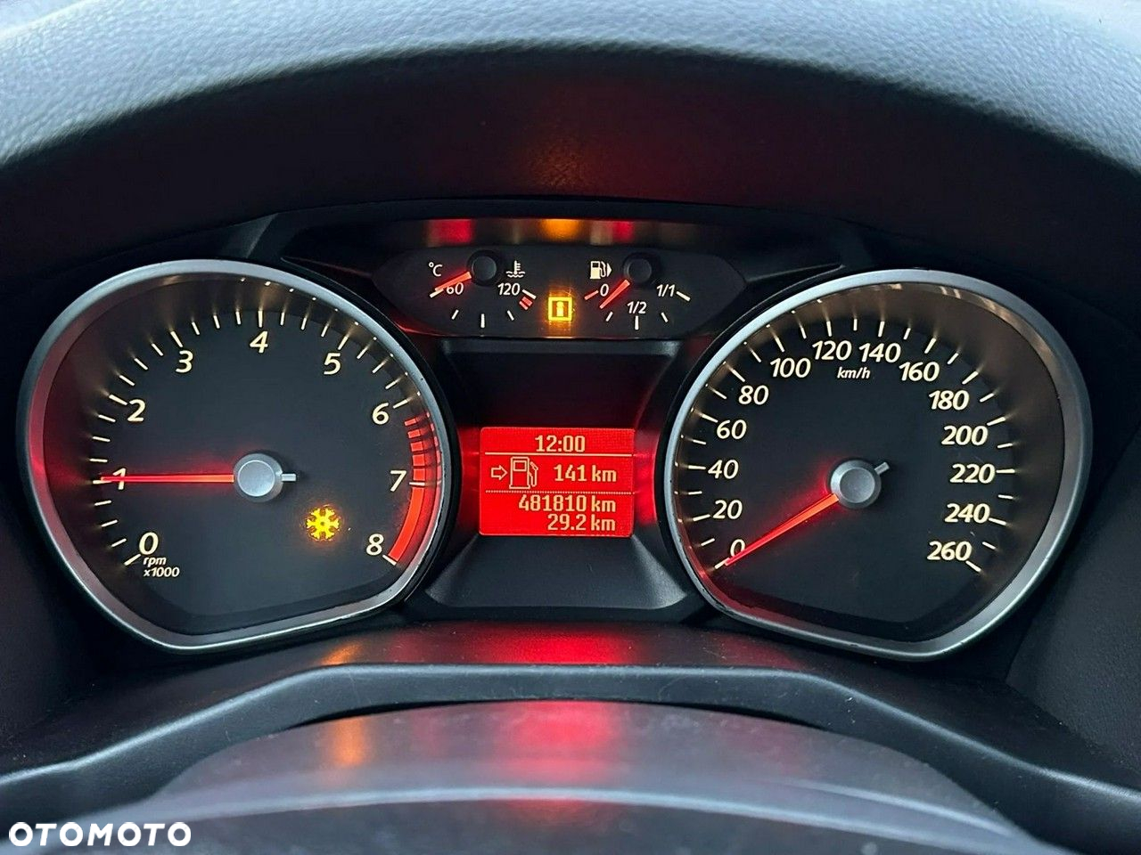 Ford Mondeo 1.6 T Ambiente - 17