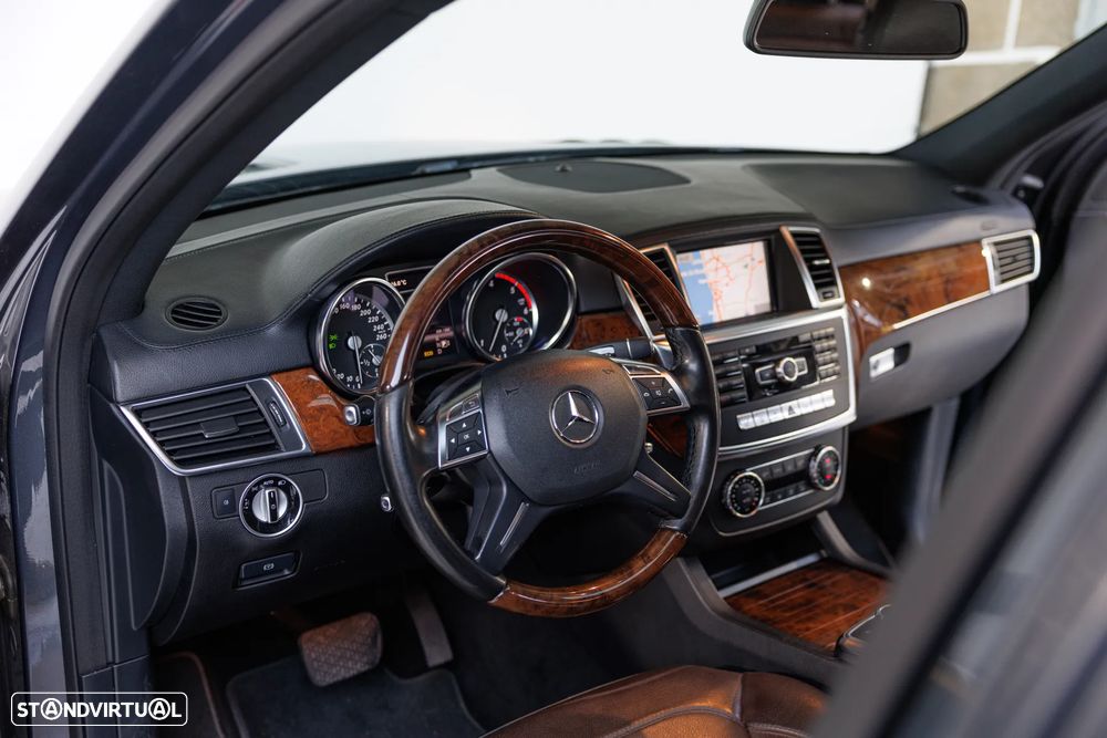 Mercedes-Benz GL 350 BlueTEC 4Matic 7G-TRONIC - 7