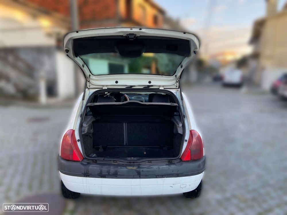 Renault Clio 1.2 - 6