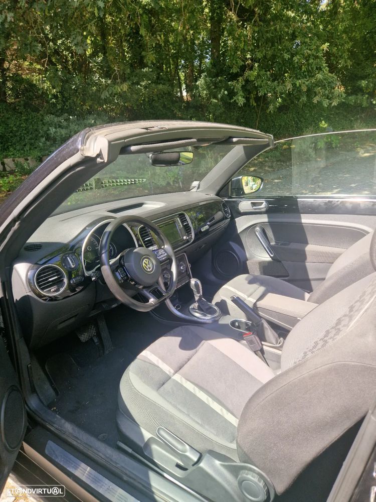 VW New Beetle Cabriolet 1.2 TSI Design DSG - 26