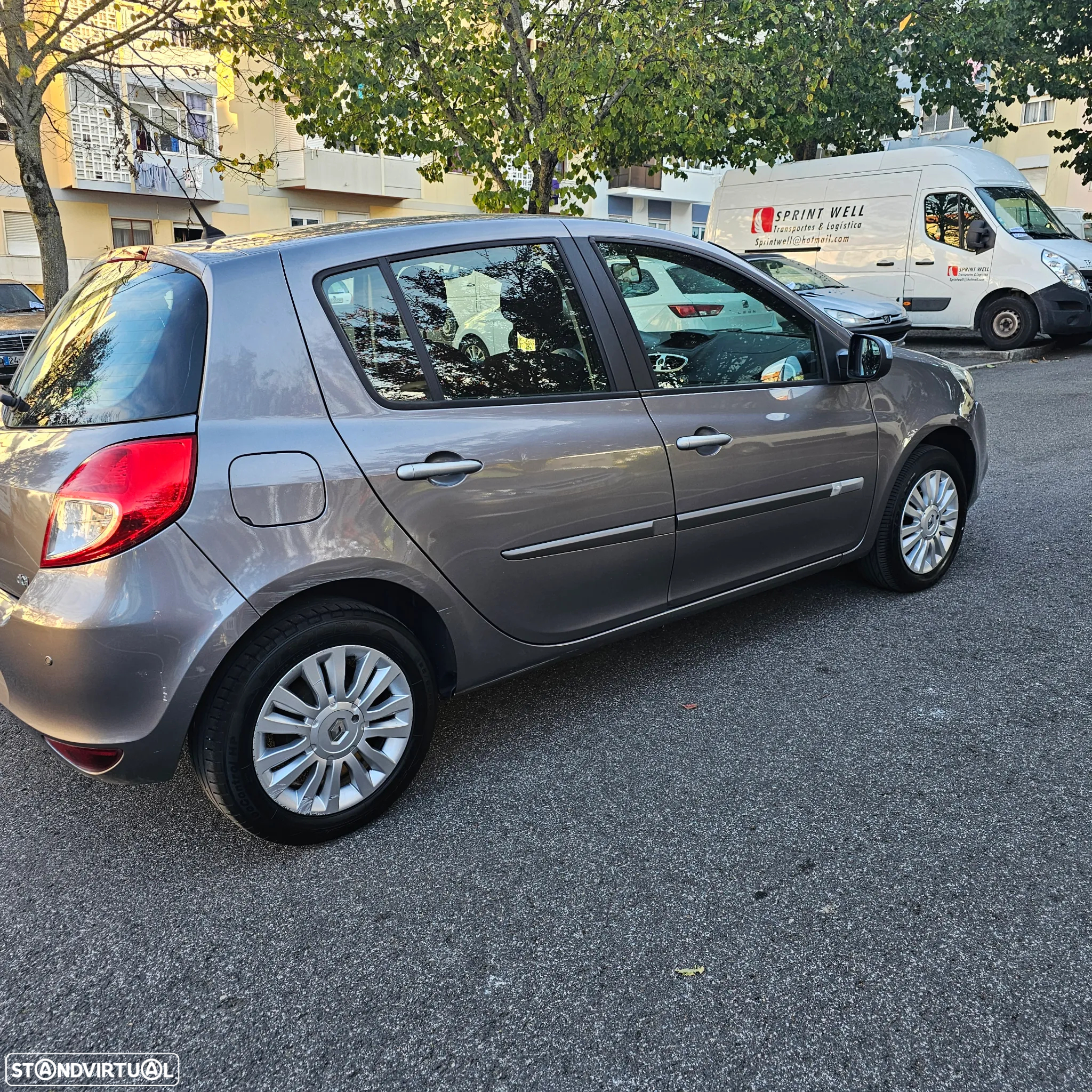 Renault Clio 1.5 dCi Dynamique S - 22