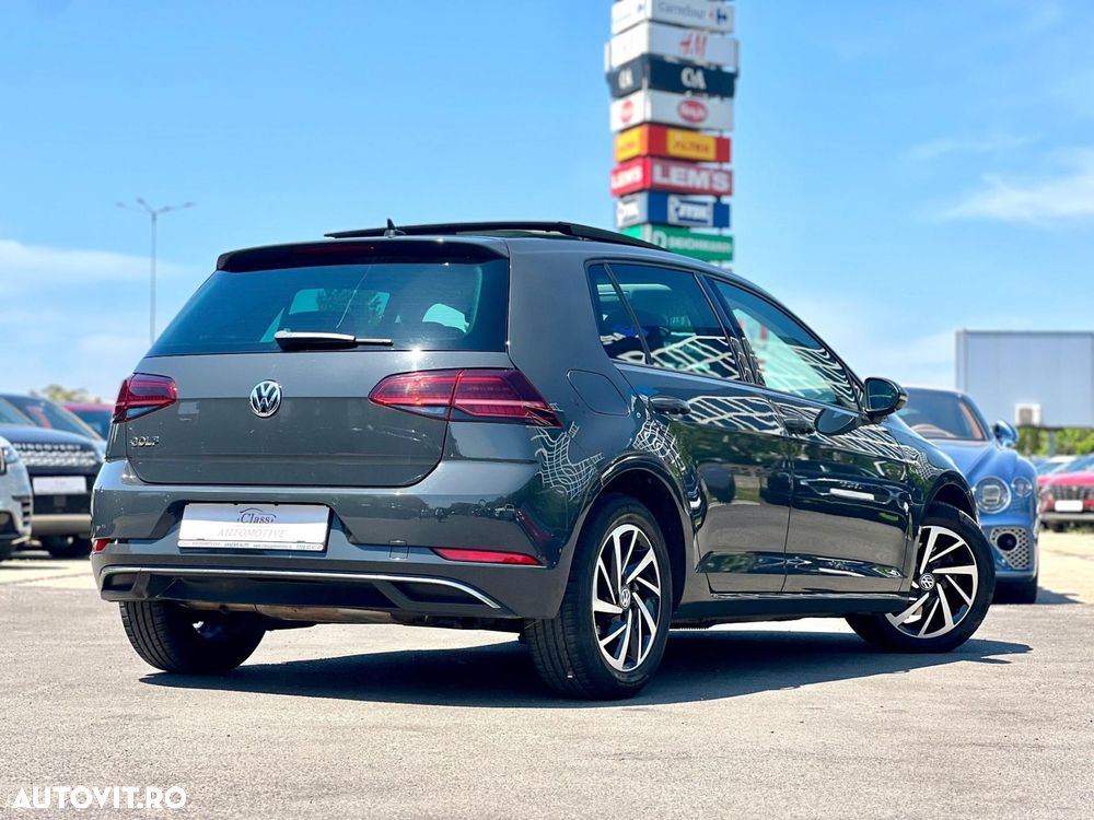 Volkswagen Golf 1.6 TDI DSG Highline - 8