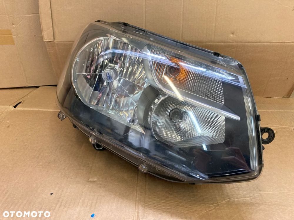 TRANSPORTER T5 LIFT 10- REFLEKTOR PRAWY LAMPA - 9