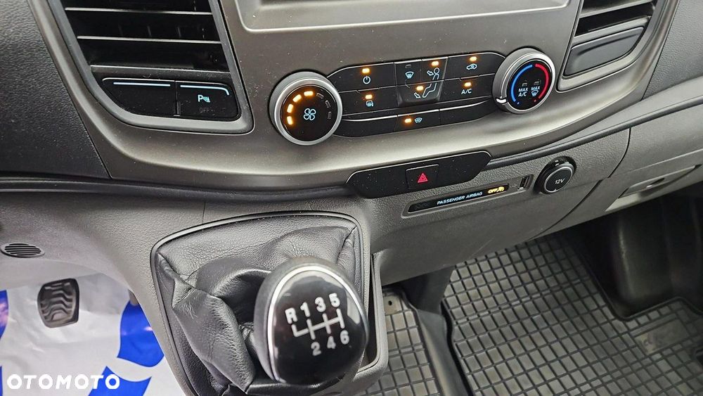 Ford Transit Custom - 18