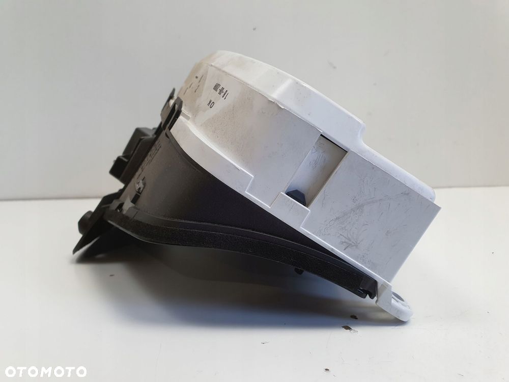 Volvo S80 II V70 III XC70 II 2.5 T turbo LICZNIK ZEGARY Europa 30786622AB - 7