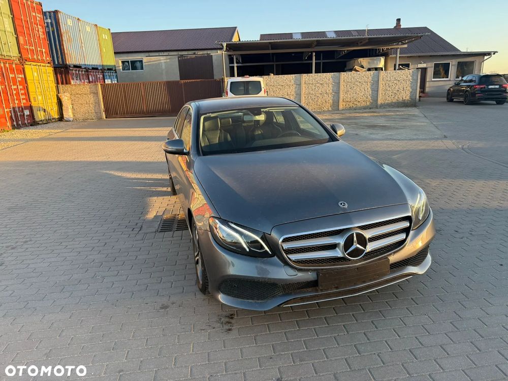 Mercedes-Benz Klasa E - 3