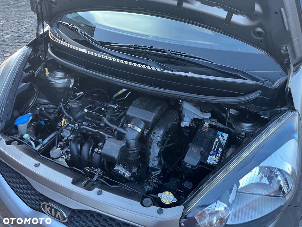 Kia Picanto 1.0 L - 36