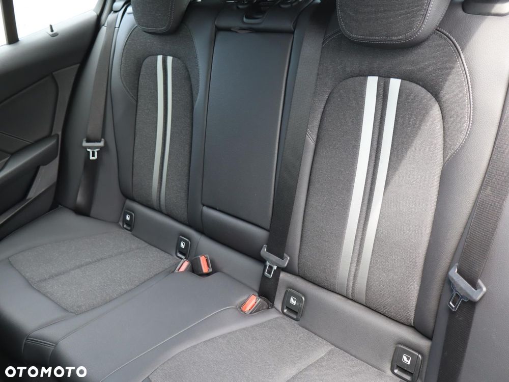 BMW Seria 1 - 9