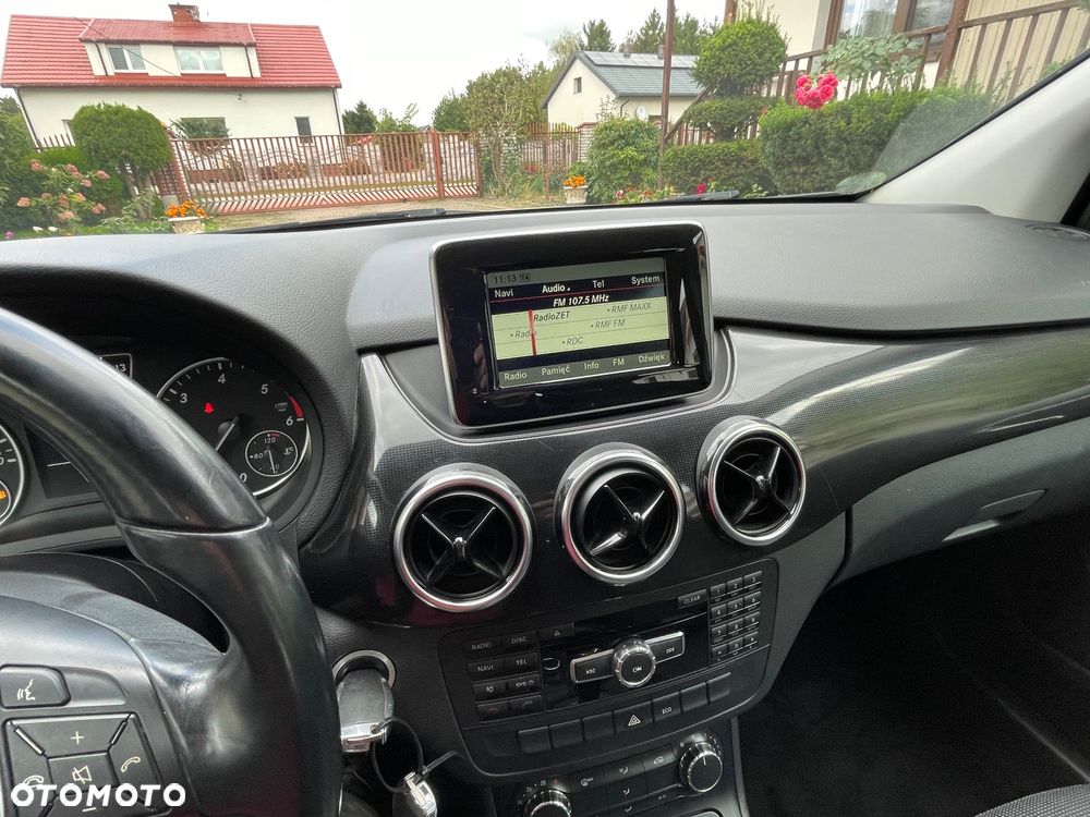 Mercedes-Benz Klasa B 180 d BlueEFFICIENCY Edition - 31