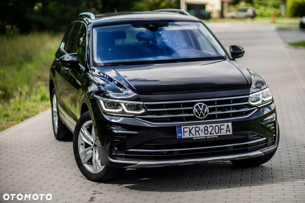 Volkswagen Tiguan 2.0 TDI SCR 4MotION DSG Elegance - 12