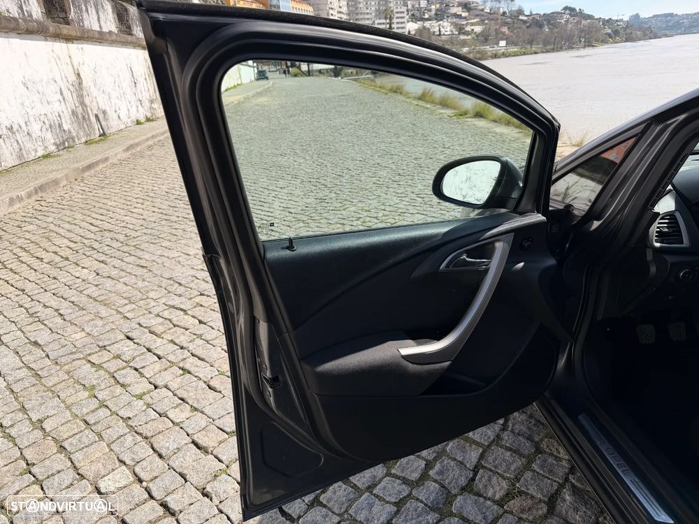 Opel Astra Sports Tourer 1.6 CDTI DPF ecoFLEX S&S ENERGY - 10