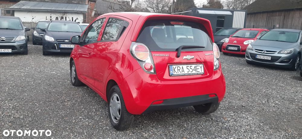 Chevrolet Spark - 17
