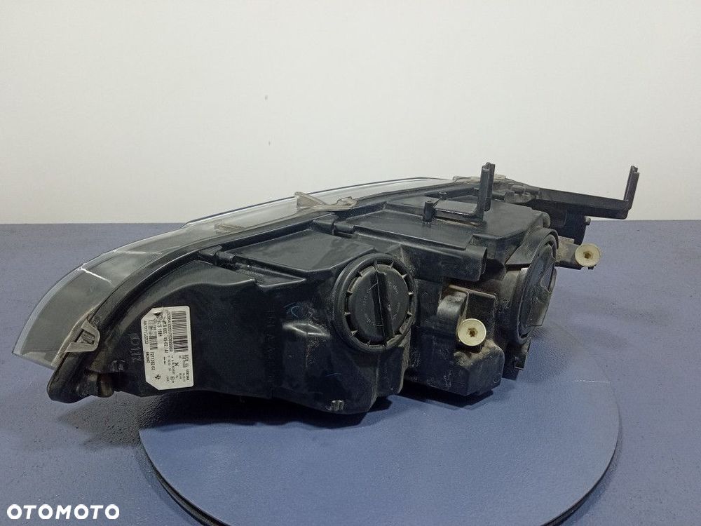 BMW X6 E71 REFLEKTOR PRAWY BIXENON SKRĘTNY ECE EU 7271362 - 5