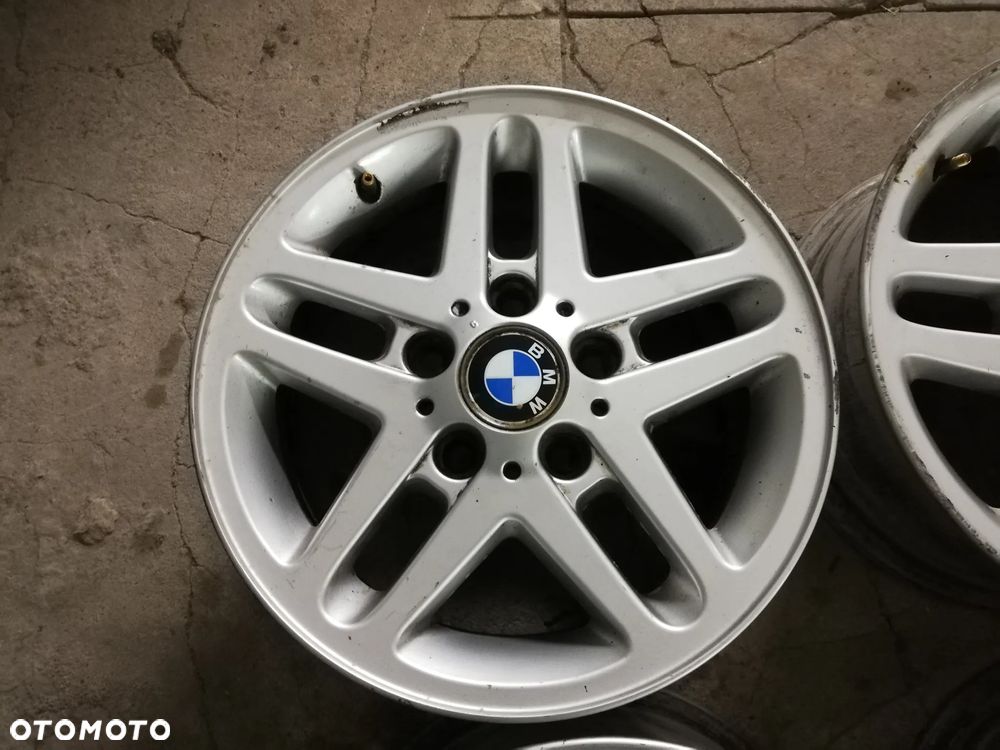 4x FELGI BMW 3 E46 6,5x15 ET 42 BMW 1095368 - 4