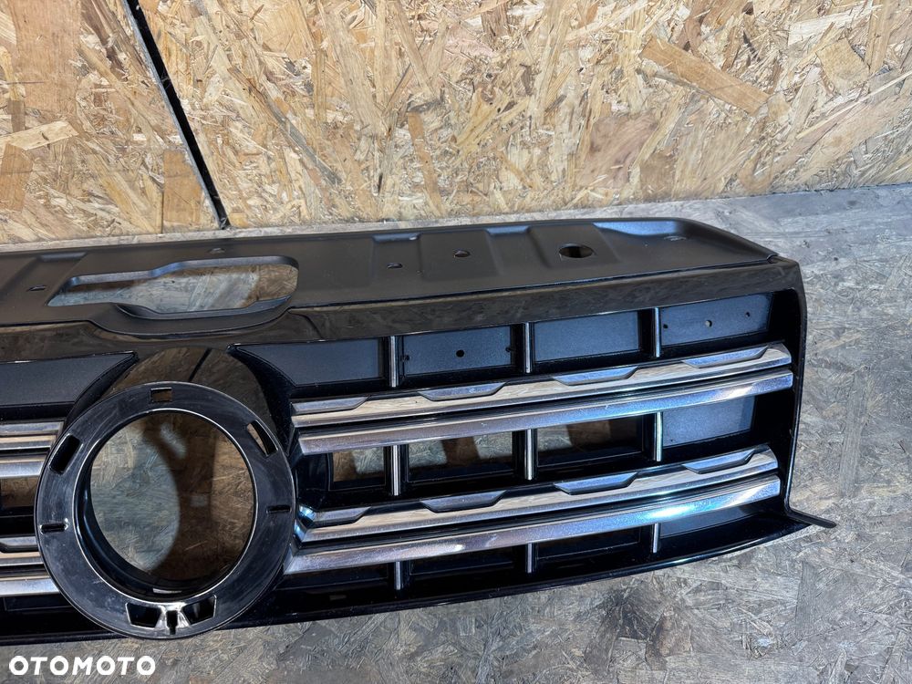 Atrapa grill volkswagen amarok 2h6 - 3