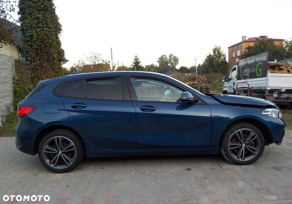 BMW Seria 1 - 22