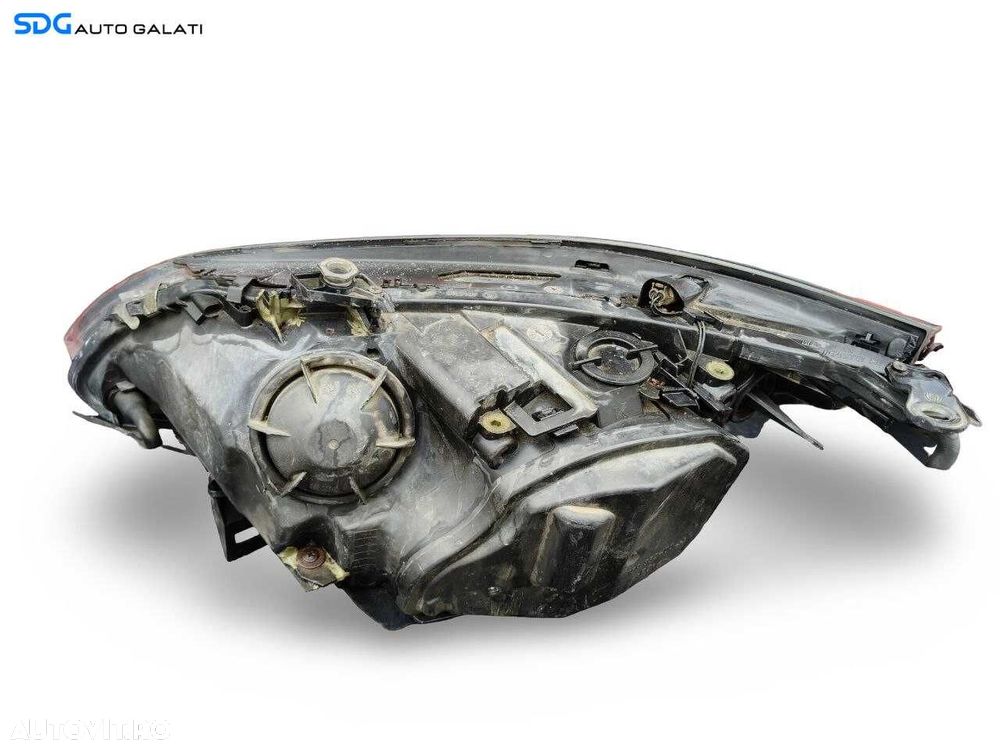 Far Dreapta EUROPA cu Xenon BMW Seria 5 E60 E61 2003 - 2007 Cod 7189312 (Ureche Lipsa) [LS0716] - 7