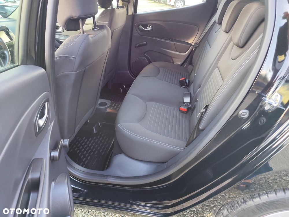 Renault Clio 1.2 16V 75 LIMITED - 28