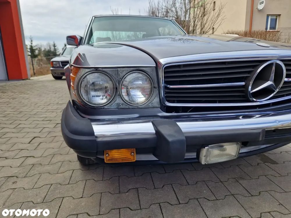 Mercedes-Benz SL - 12
