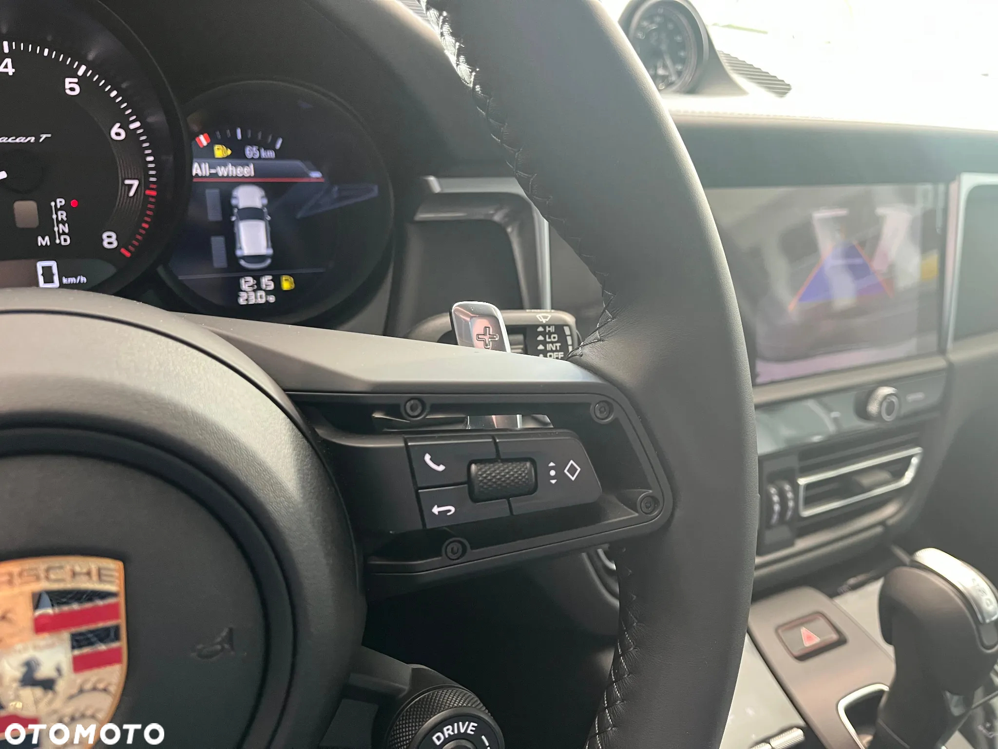 Porsche Macan T - 24