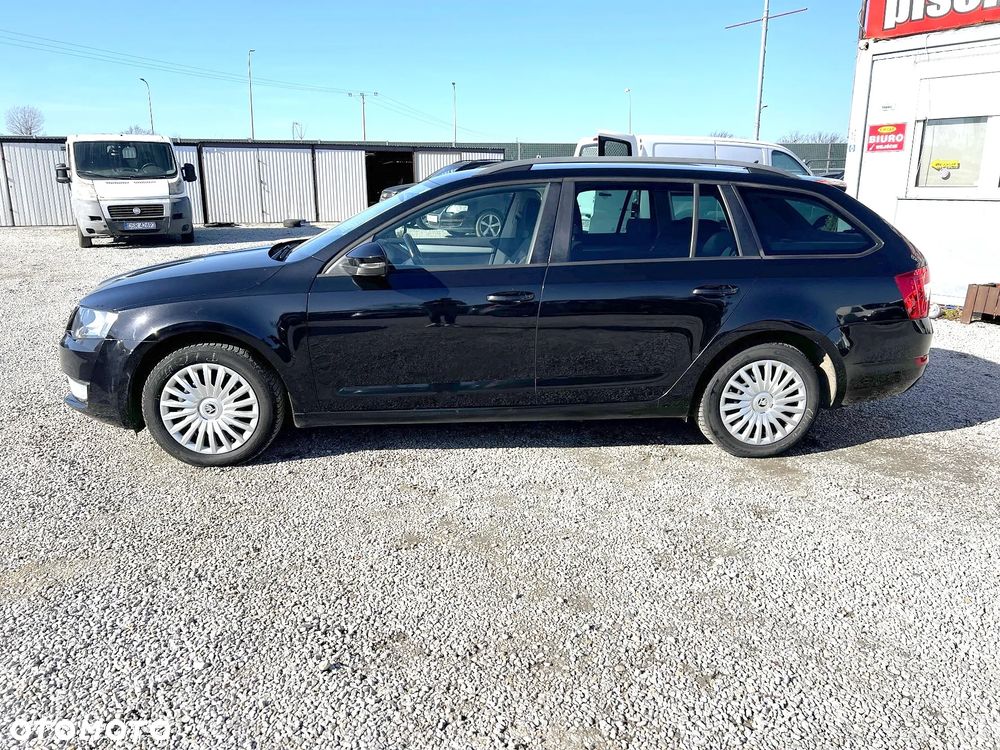 Skoda Octavia - 3