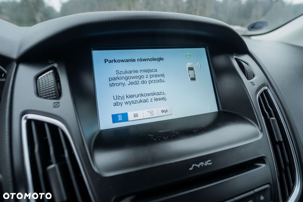 Ford Focus SW 1.0 EcoBoost Hybrid TITANIUM STYLE - 25