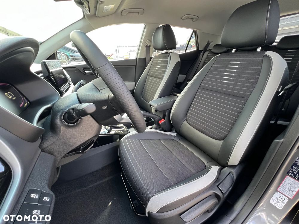 Kia Stonic 1.0 T-GDI L Business Line DCT - 34