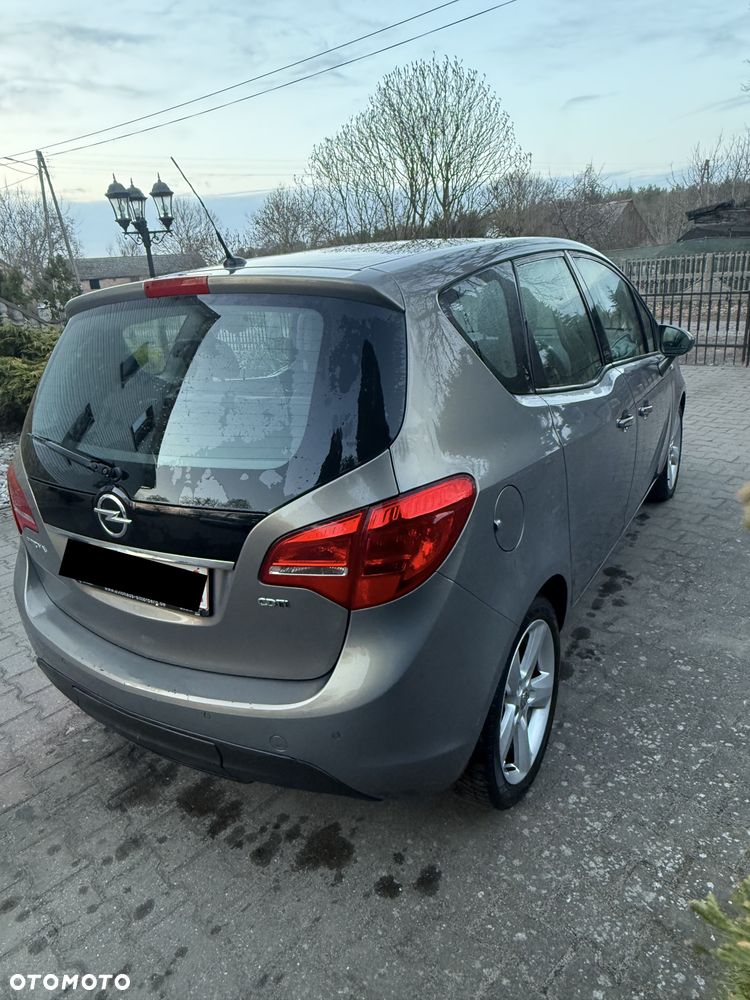 Opel Meriva - 17