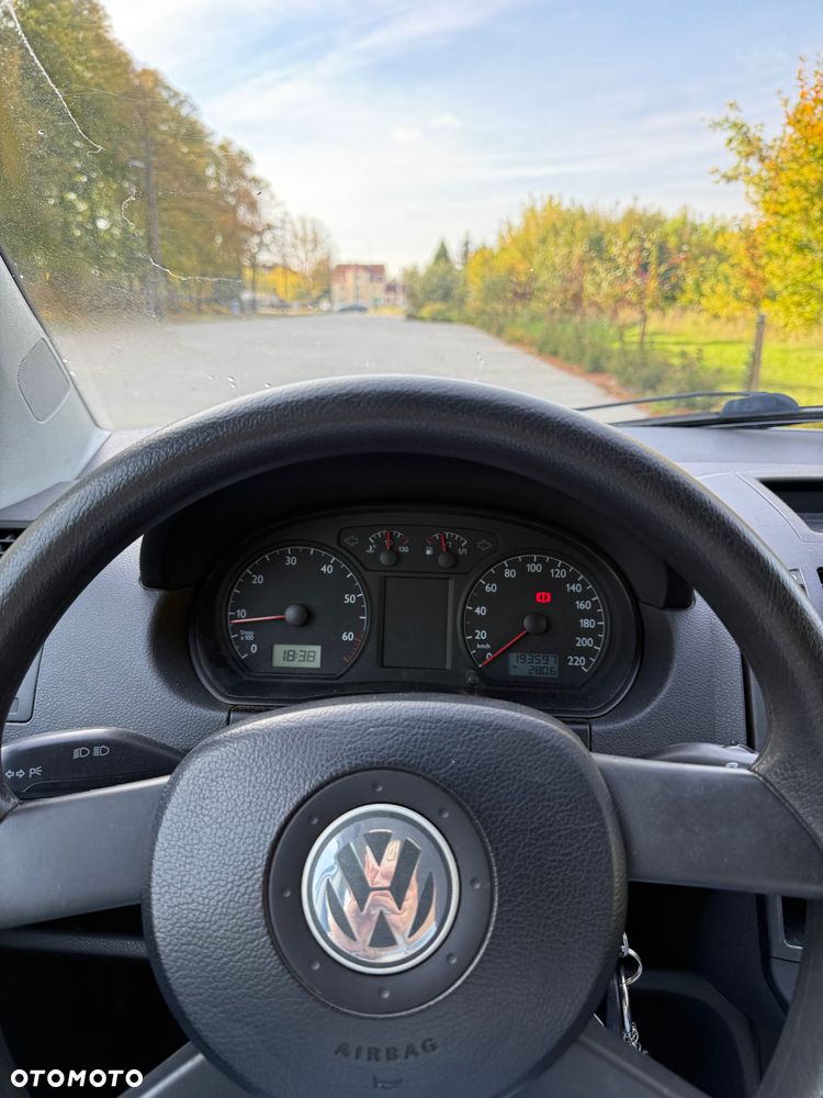 Volkswagen Polo 2003 photo 5
